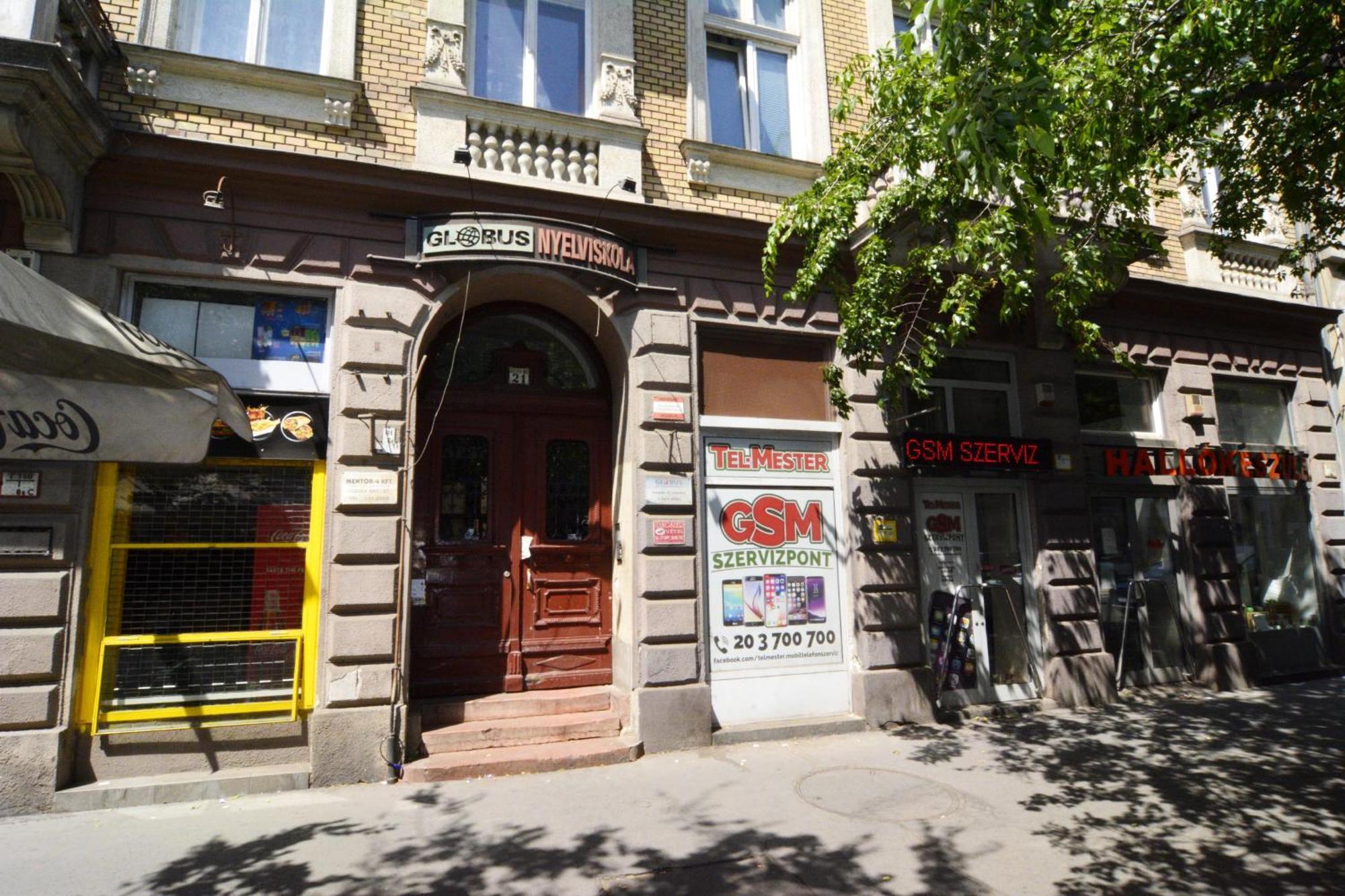 Little Americas East Coast Apartment Будапеща Екстериор снимка